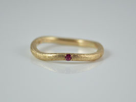Vorsteck-Ring "Minimalistic Gold-Rubin" handgefertigter Ring aus 333er  Gold- echter Rubin
