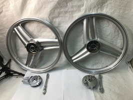 1 PAIRE DE JANTE 17 POUCES  ADAPTABLE PEUGEOT 103 SP3