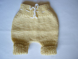 kurze Babyhose gestrickt Wolle helles gelb Gr. 62/68