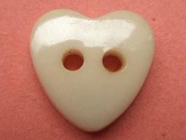 kleine Knöpfe Herz beige 13mm (3078)