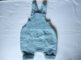 kurze Latzhose Babyhose Wolle gestrickt hellblau Gr. 74/80