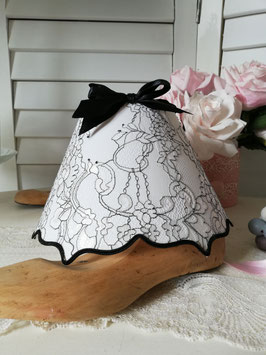 Abat-jour à bordure double accolade en dentelle blanche et noire