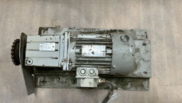 Lenze Getriebemotor 0,45KW - 157 Upm