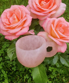 Tasse aus echtem Rosenquarz