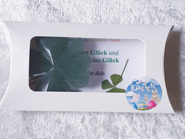 Glücksblatt in Geschenkkästchen