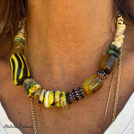 Collier FOSSILE, pendentif bois pétrifié.