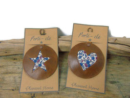 Porte-clés rond en cuir, forme étoile ou coeur bleu et rose, REF PC01