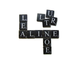 Lettres Scrabble géantes à l'unité Noires et blanches