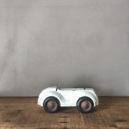 PETITE VOITURE EN BOIS