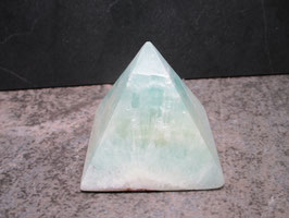 Pistache calciet piramide