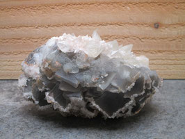 Calciet op fluoriet