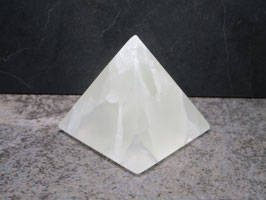 Lemon calciet piramide