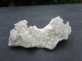 Chalcedoon met mordeniet