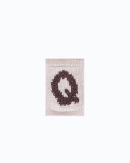 Gestrickte Girlande Buchstabe Q
