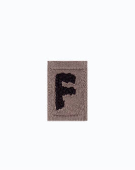 Gestrickte Girlande Buchstabe F