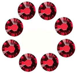 16 CRYSTALS RED RUBIS MADE WITH SWAROVSKI ELEMENTS  (4mm)