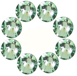 16 STRASS LIGHT GREEN MADE WITH SWAROVSKI ELEMENTS (4mm)