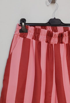 Shorts rot-rosa
