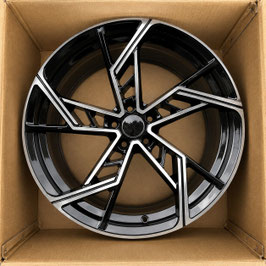 AUDI - ceracreate ページ！