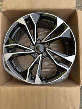 AUDI用 STYLE 6119BM 20インチホイールSET(4本)