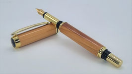 Stylo plume en bois de prunier