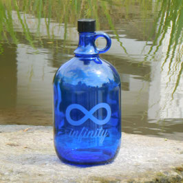 2 Liter Henkelflasche mit Infinity