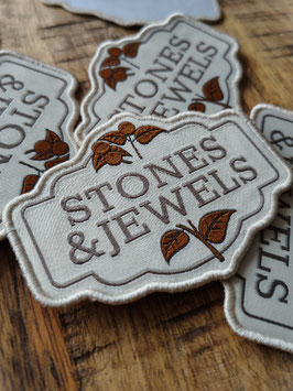 Strijklabel geweven logo - Stones & Jewels
