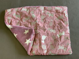 Hundedecke 64 x 51 cm (rot mit roten und rosa Hunden - Rückseite pink mit weißen Sternen)