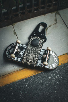 Flowers FB Strap