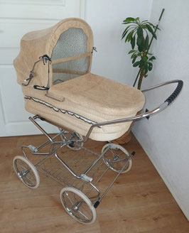 Nostalgie Kinderwagen Fischer 80er Jahre hellbeige Retro Vintage Kord