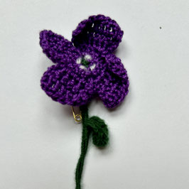 Häkelblume (dunkellila)
