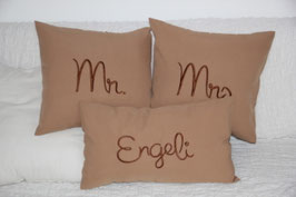Mr. und Mrs. Kissen in beige