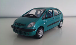 Citroën Xsara Picasso Phase I 1999-2004 grün met.