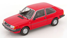 Volvo 343 / 340 GLS 3-Türer Phase III 1982-1985 rot / schwarz