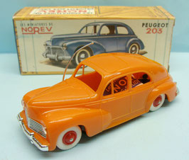 Peugeot 203 Berline 1948-1960 orange