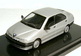 Alfa Romeo 146 1.7-16V Phase I 1995-1997  silber met.