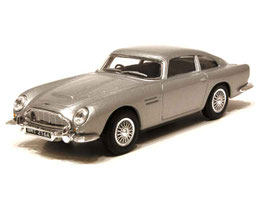 Aston Marton DB5 Coupé 1963-1965 silber met.