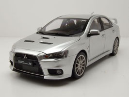 Mitsubishi Lancer Evo X 2009-2016 silber met.