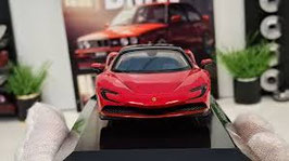 Ferrari SF90 Stradale 2020-2024 rot / schwarz