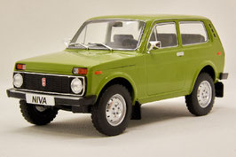 Lada Niva Phase I 1977-1990 Oliv grün