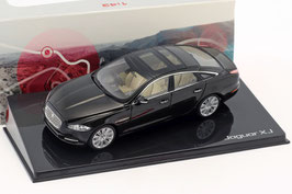 Jaguar XJ IX / X351 Phase I 2009-2015 RHD Amethyst schwarz met.