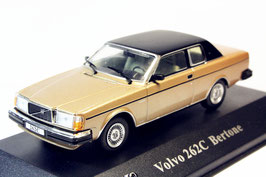 Volvo 262 C Bertone Coupé 1976-1980 gold met. / schwarz