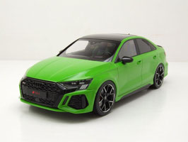 Audi RS3 Limousine 8YA seit 2022 hellgrün / schwarz