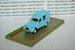 Citroën 2CV AKS 400 Lieferwagen 1970-1978 hellblau / Decor Diorama"