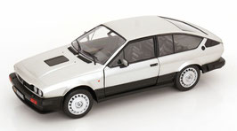 Alfa Romeo GTV6 1980-1986 silber met. / schwarz