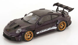 Porsche 911 / 992 GT3 RS Weissach Package 2024 dunkelviolett met. / schwarz / Decor