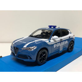 Alfa Romeo Stelvio Phase I 2017-2022 "Polizia blau / weiss"