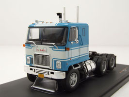 GMC Astro 95 LKW Zugmaschine 1970 hellblau / weiss