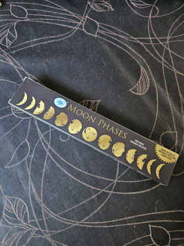 Wierook Moon Phases