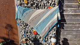 Bora Bora: Strickset Leuchtturm-Segeltörn